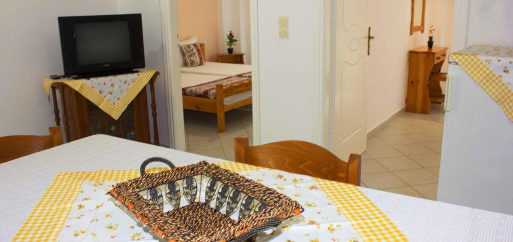 Mersina Apartments Keri Екстер'єр фото